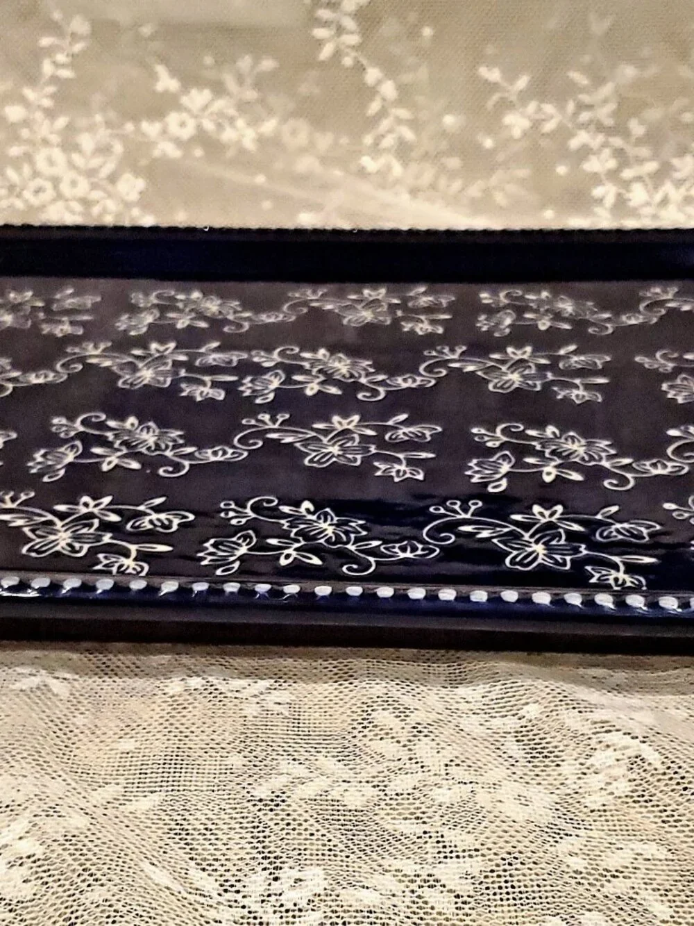 Temptations floral lace